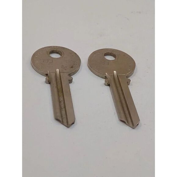 Vintage Keys ILCO 999  Key Blanks Uncut Rocky Mount N.C. Made In  USA lot of 2 - Picture 7 of 14